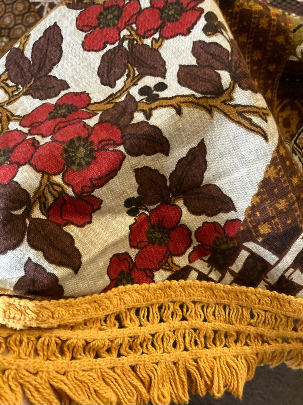 Vintage Tablecloth Round Fringe Harvest Gold MCM Vintage 50